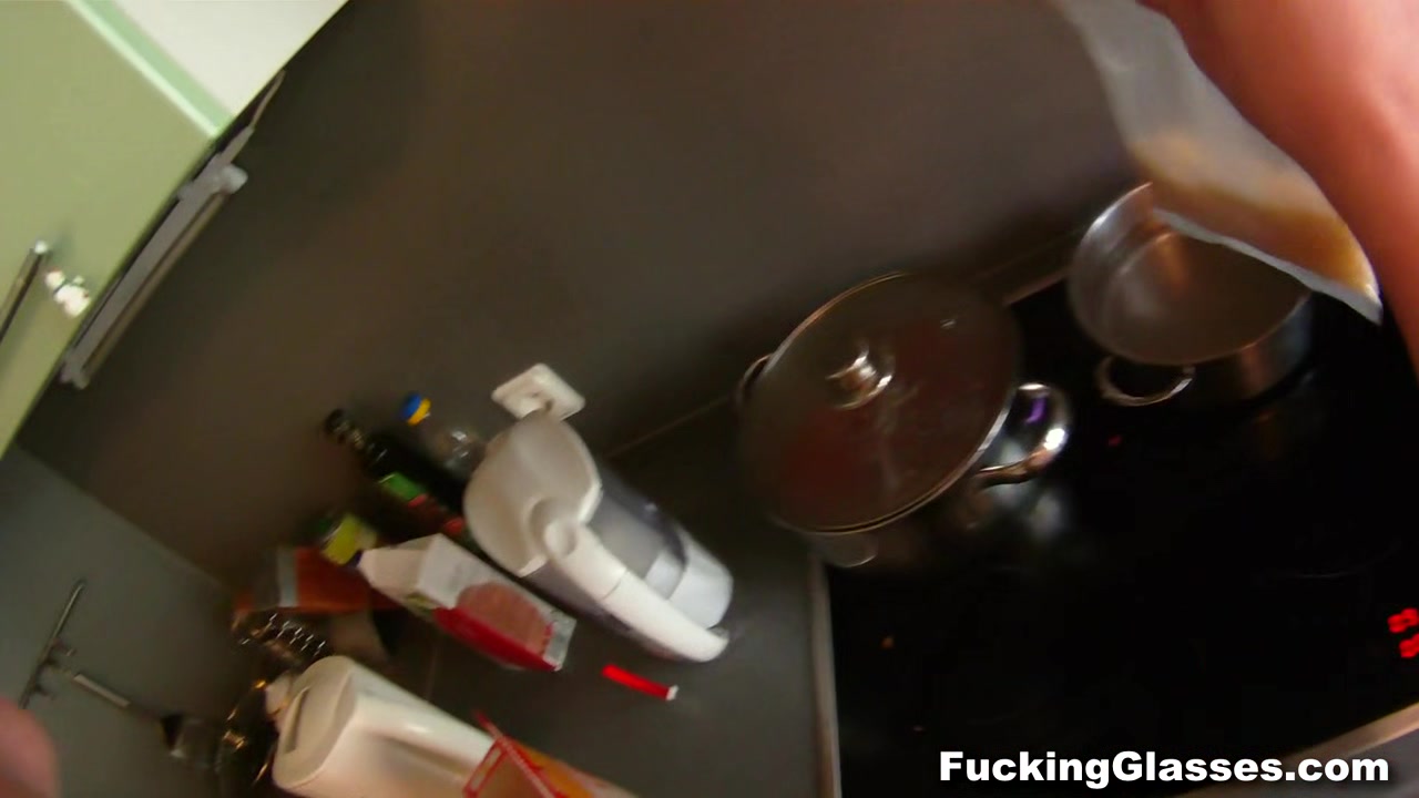 Fucking Glasses - Seren - Fucking for dinner