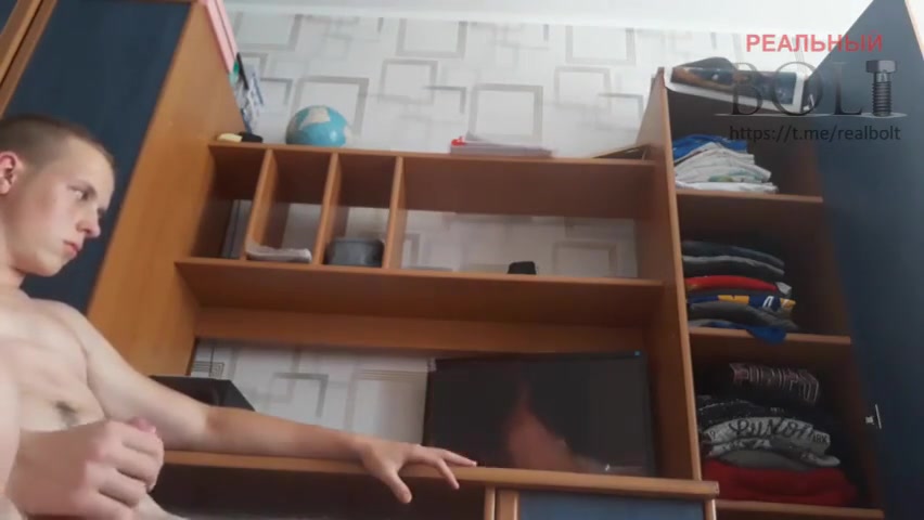 18yo Straight Boy Jerking Off