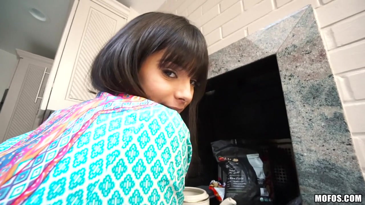 Violet Starr in See No BJ, Hear No BJ - LatinaSexTapes