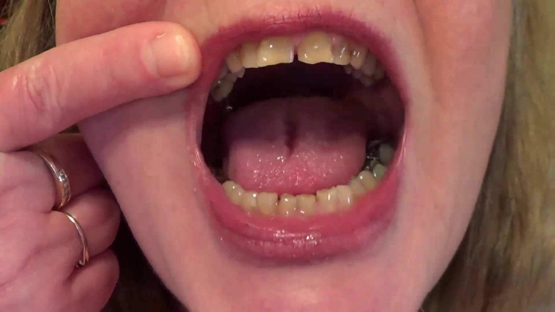 Mouth Fetish Inspection - TacAmateurs