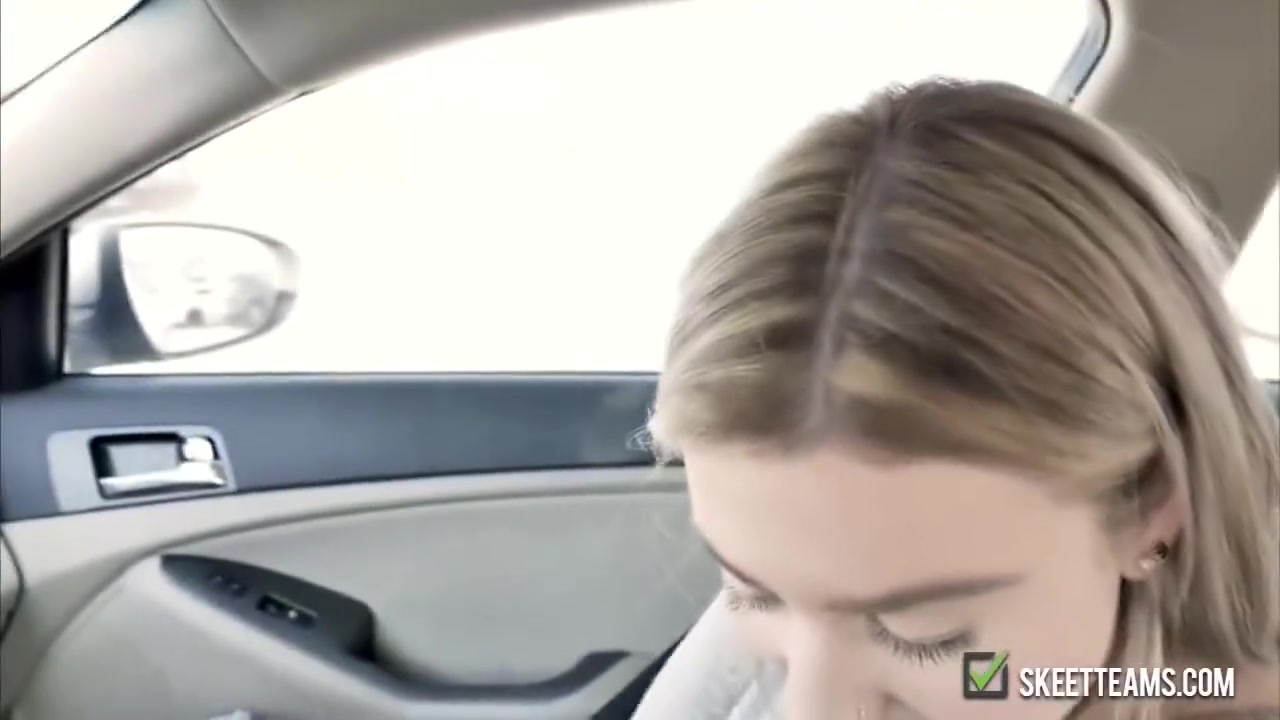 Charming Blonde teen 18+ Gets Her Pussy Plowed
