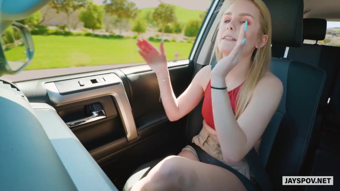 Natalie Knight - Cute Girl With Shaved Pussy