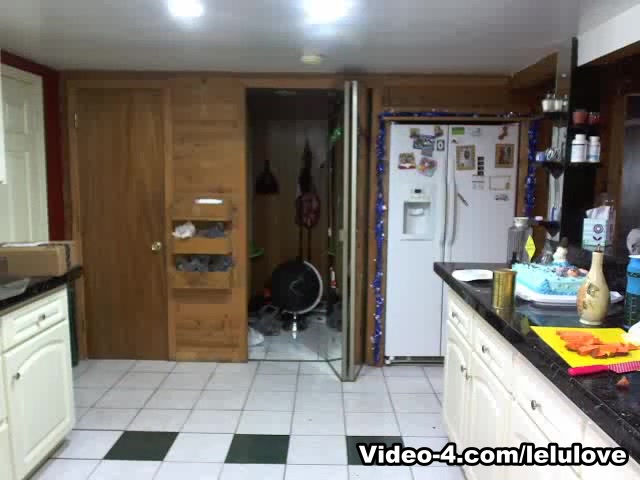Xmas Gifts Cake Cooking
