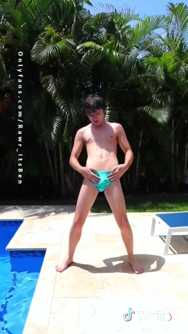 Omg Leaked Tiktok Young 18 Year Old Twink Bares It All Dancing Next To The Pool!
