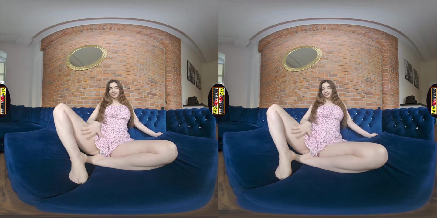 Elle Mara - Sweet Angel With Megatits - AmateurVR3D