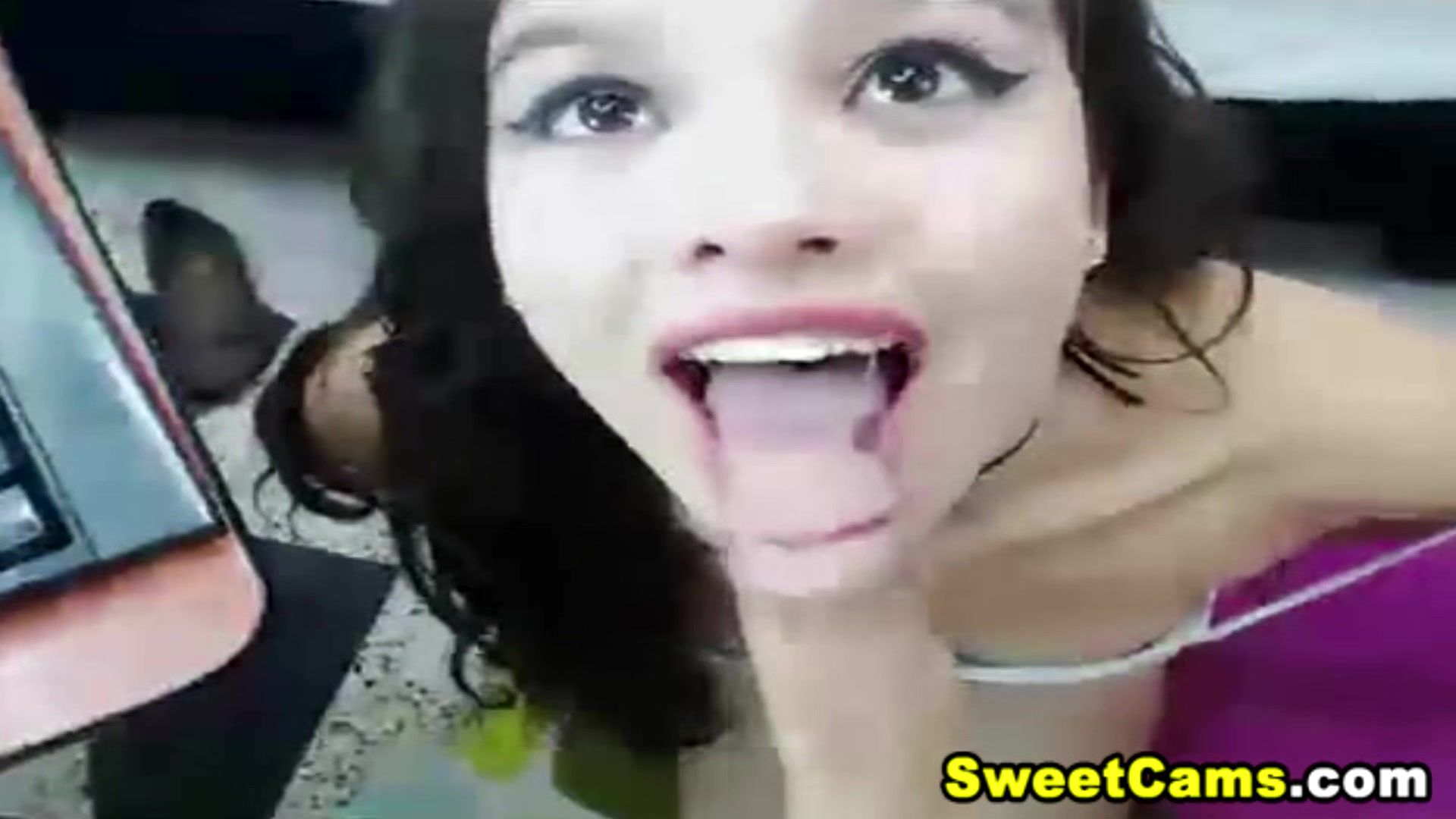 College Babe Sucks a Hard Cock Like a Pro