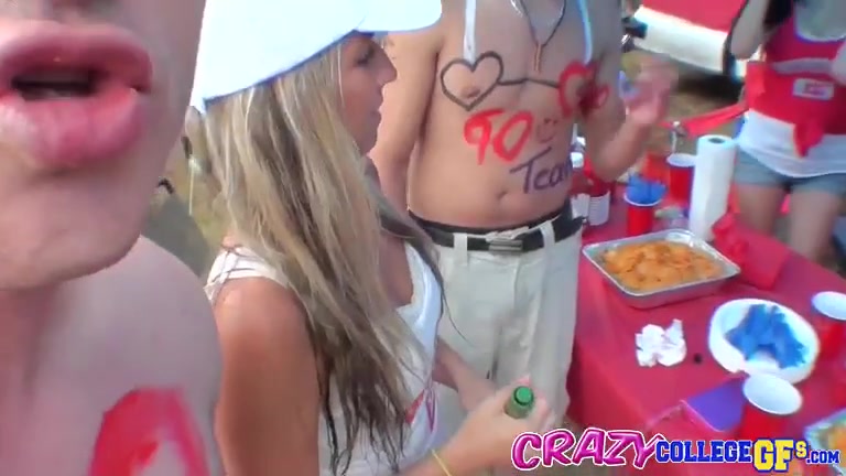 Tara in Team spirit - CrazyCollegeGFs