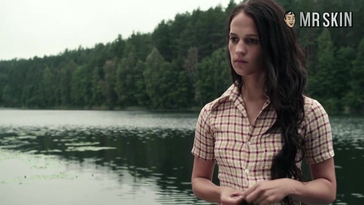 Best Of: Alicia Vikander - Mr.Skin