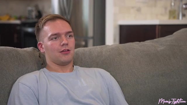 Stepmom Pins And Drains Me This New Year - S1:E9 - Momlover