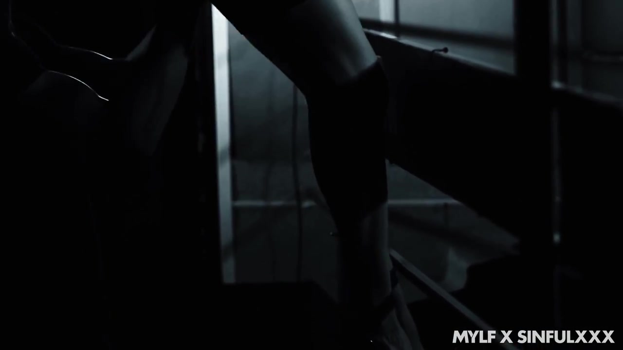 Cute Milf Sex Scene - MYLF