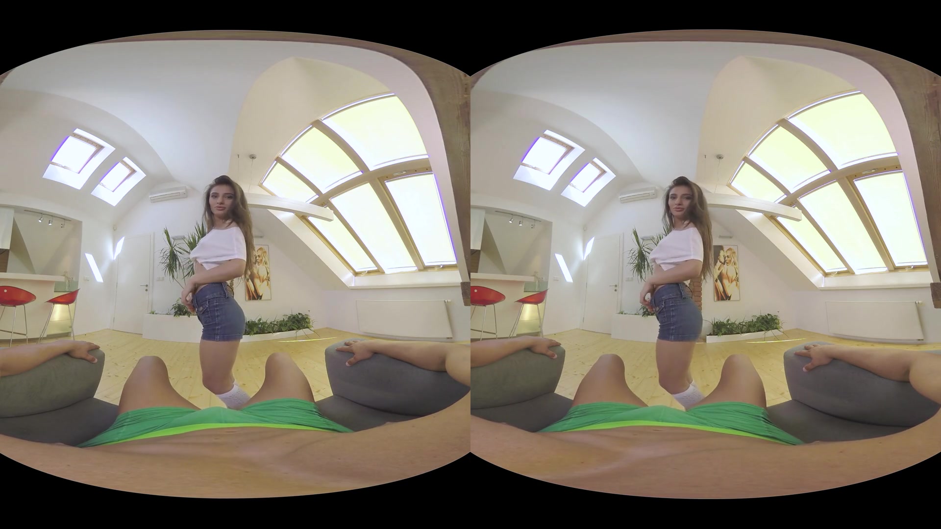 Lisa Davis in Lace Panties - RealJamVR