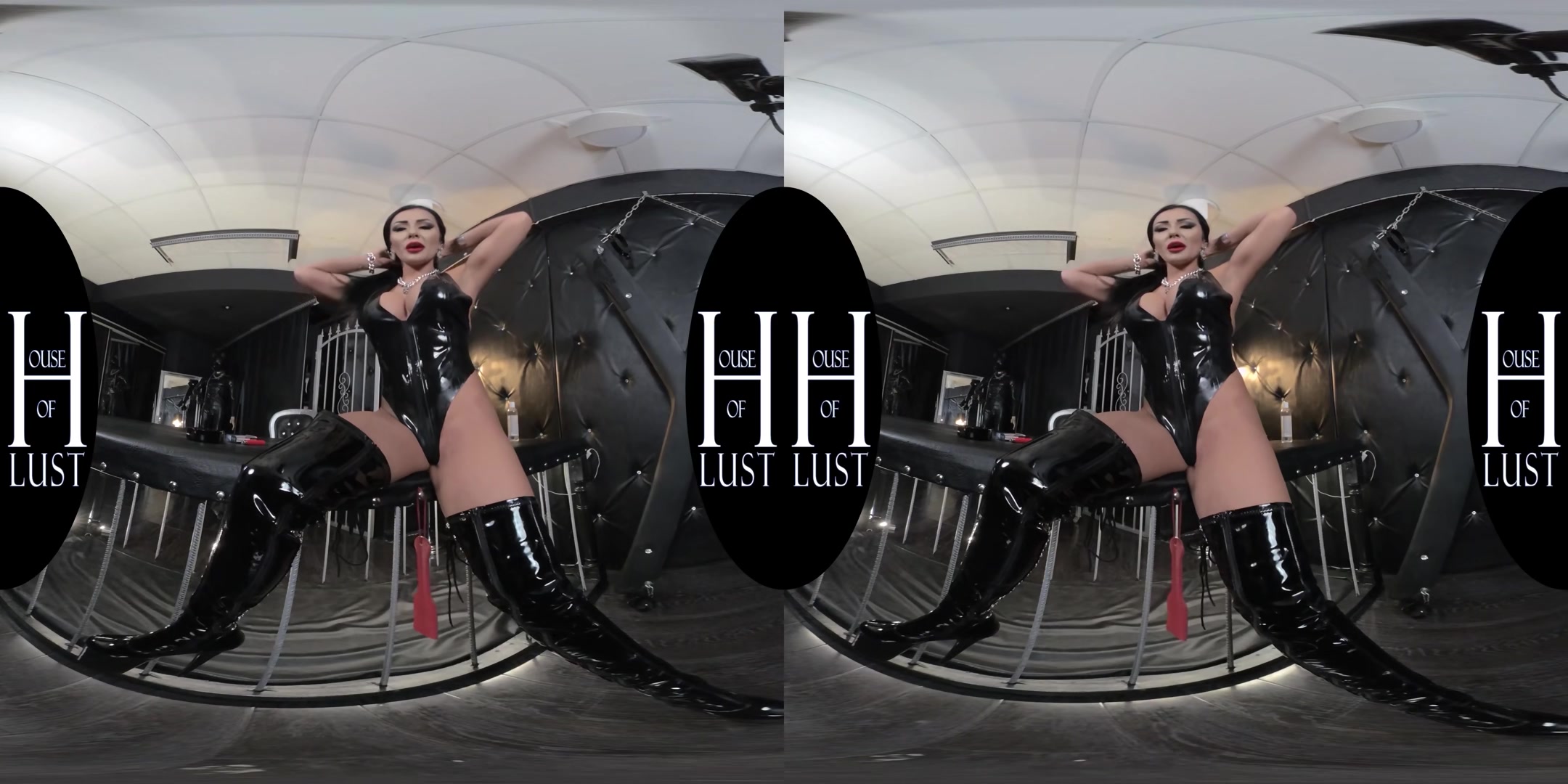 Mistress Kennya - Up Close And Personal Session - VRVids