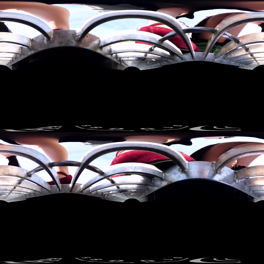 Upskirt Through Gutter VR 2 3 - TMAVR