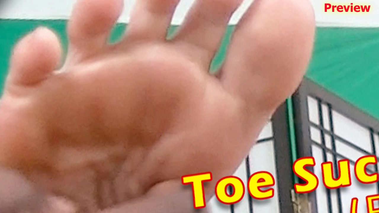 Girlz Of Footpunkzcom 3 2 Toe Sucks Tickles Bunny - Ticklevideos