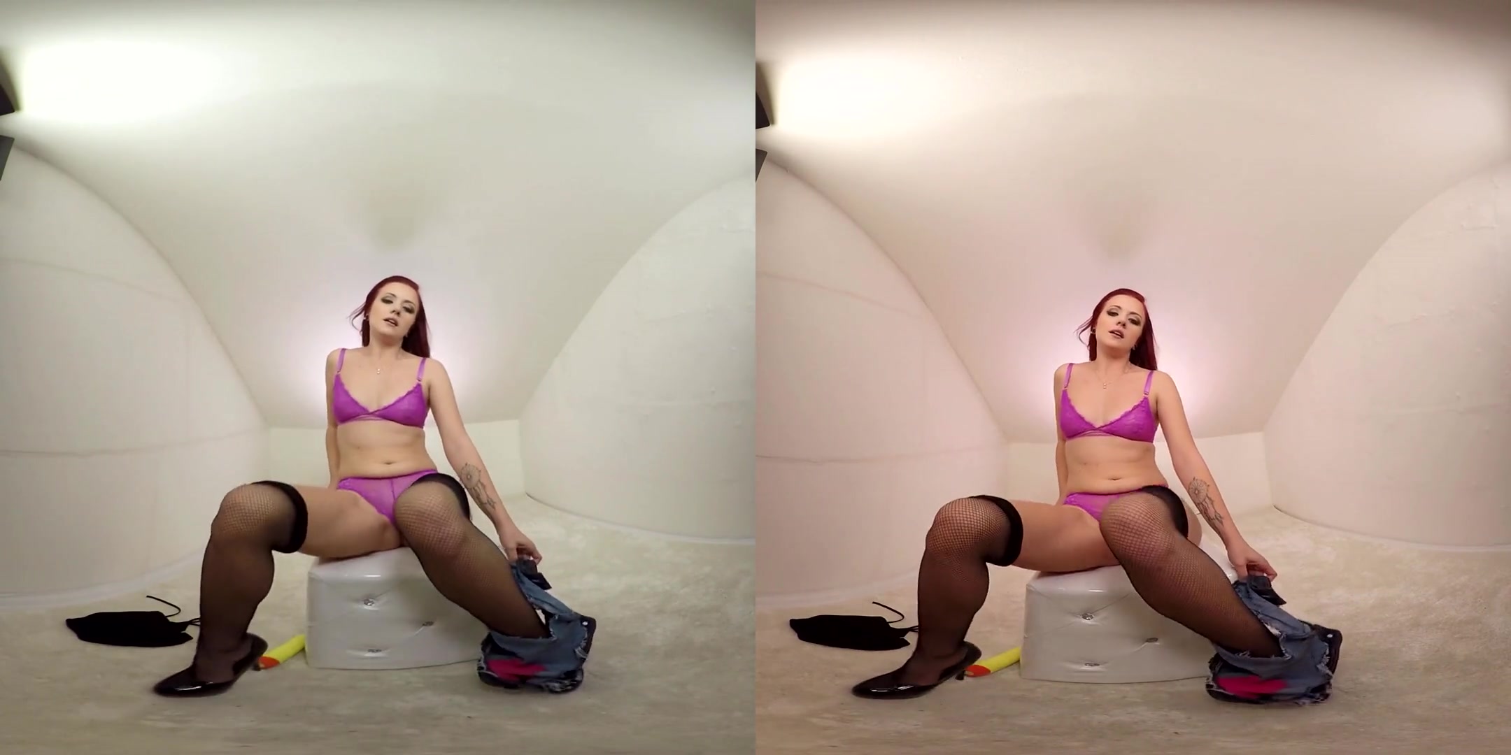 Lexy Rox in Petite teen 18+ Fucks Her Vibrator - BravoModelsMedia