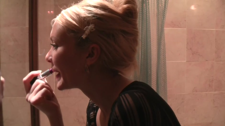 Logan in hot couple fucking with passion in this vid