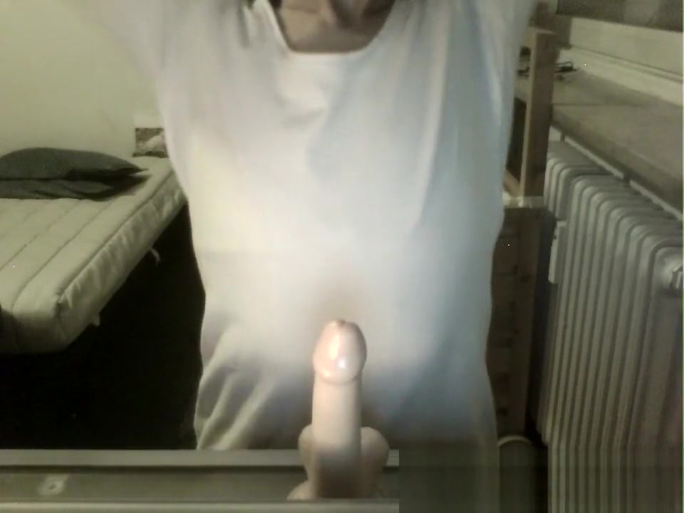 Redhead Cd sucking Dildo