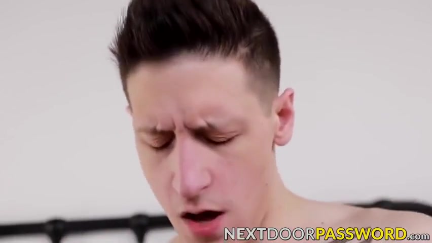 Jock Makes A Move On His Future Lover And Breeds Him Hard