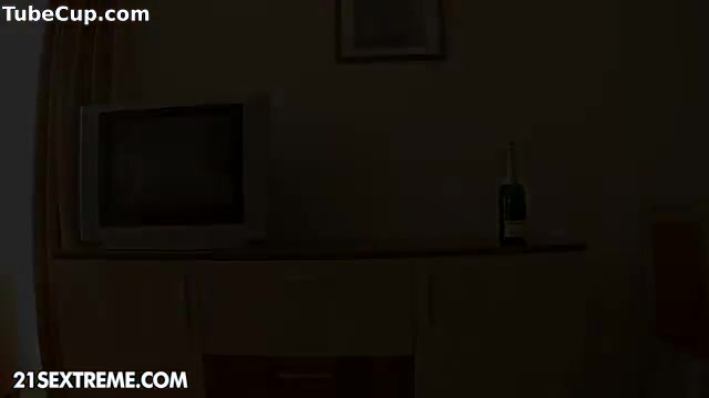 Fisting for the Tip