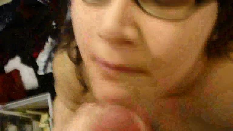Ambitious babe swallows cock fully dressed before
