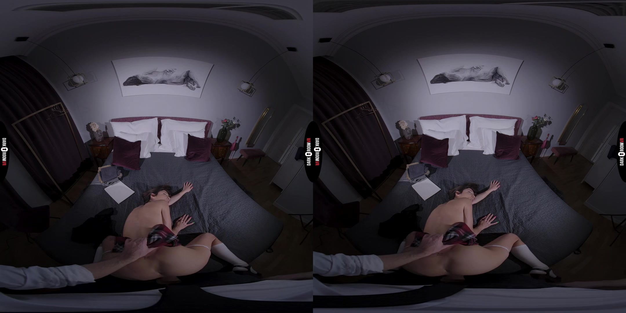 Eva Generosi VR Porn: Scent Of Lust - DarkRoomVR