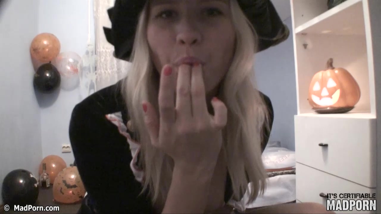 Alice Halloween - MadPorn