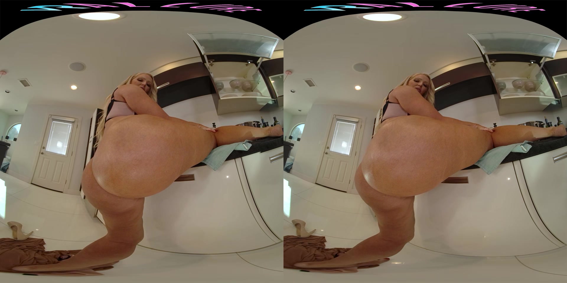 Alura Jenson - VRHush
