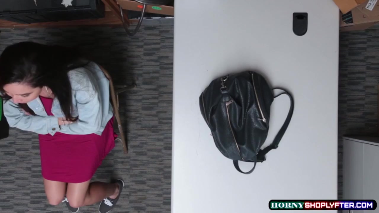 Karlee Grey In Busty Shoplifter Loves To Ride Dude Officer