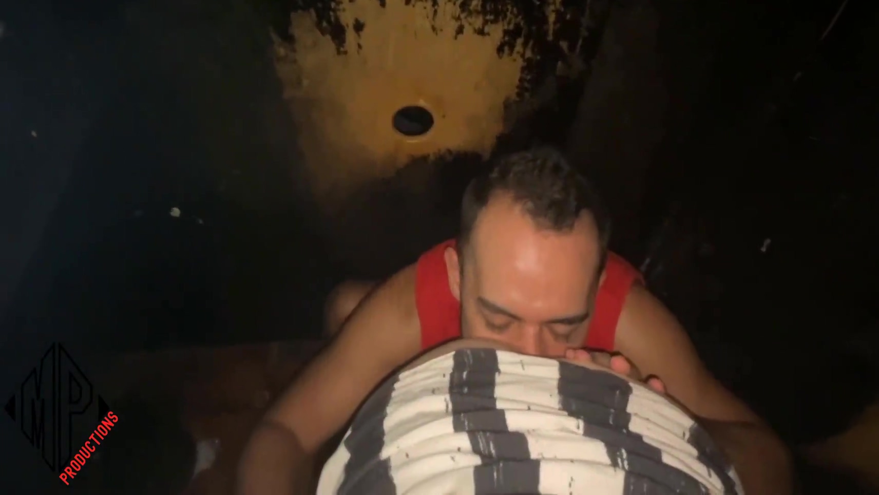 Era Para Ser Uma Sarrada, Quando Percebi Ja Estava Socando A Pica No Rabo Do Macho, Que Delicia Ele Gozou Com Penes Duro Emseu Cu. 4 Min