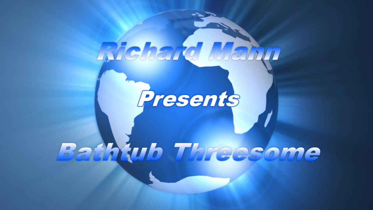 Big Tit Bubble Bath Threesome - Richard Manns World