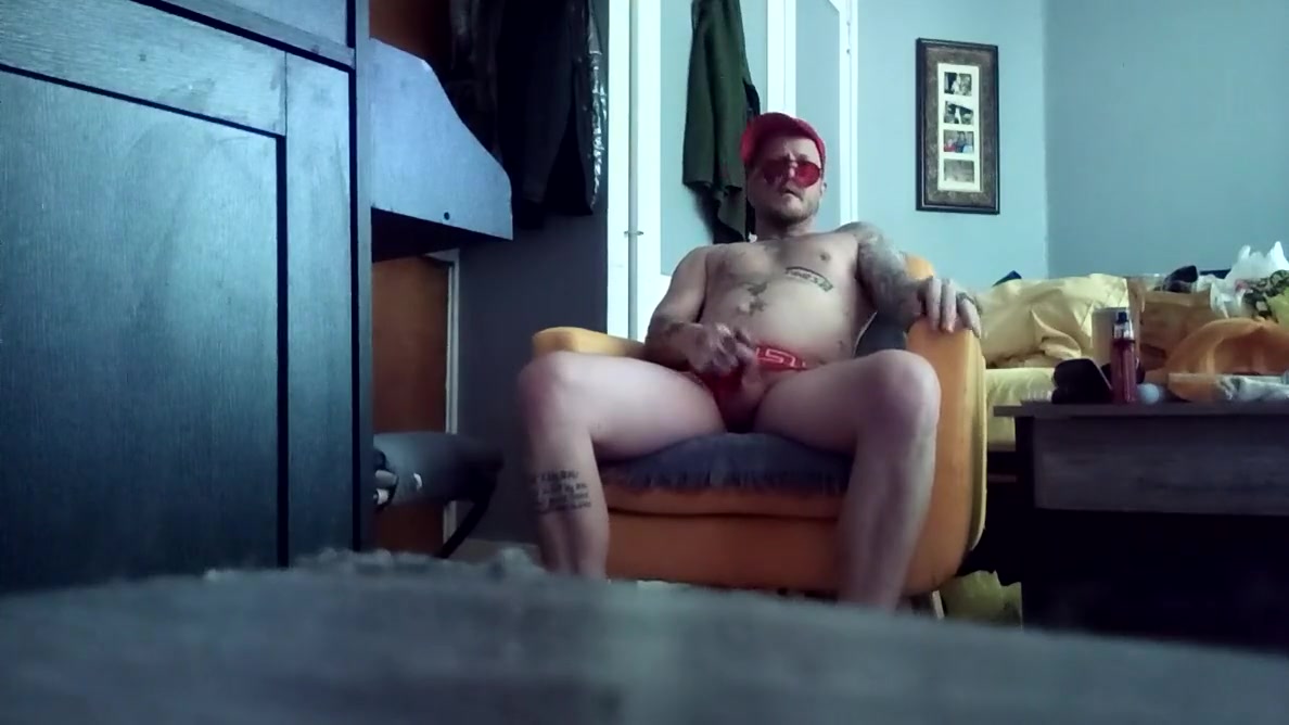Smokey Floppy Cox Will Have You Seeing Red