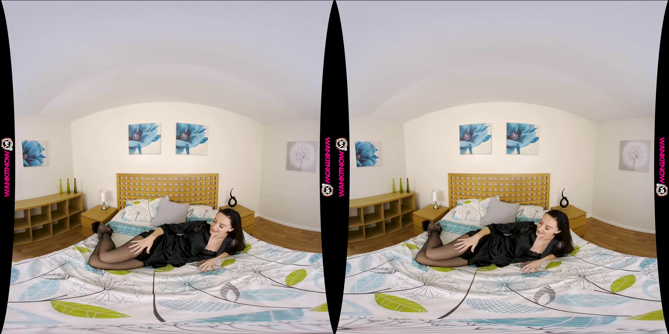 Sophia Smith in Handy Wanker - WankitnowVR