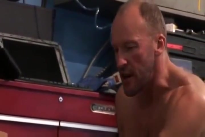 Special Delivery - Emilio Sands And Paul Stag