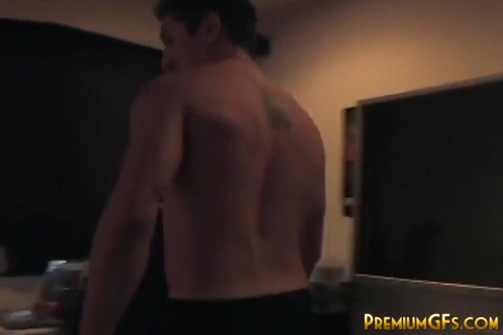 College Friends On Hotel Room Fucking Threesome