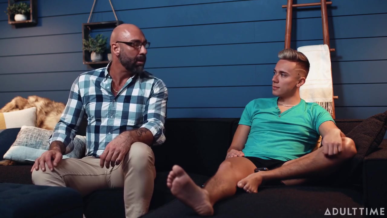 Drew Sebastian And Carter Delrey - Stepdaddys Boy: Tattooed Twinks Love Deep Dicking