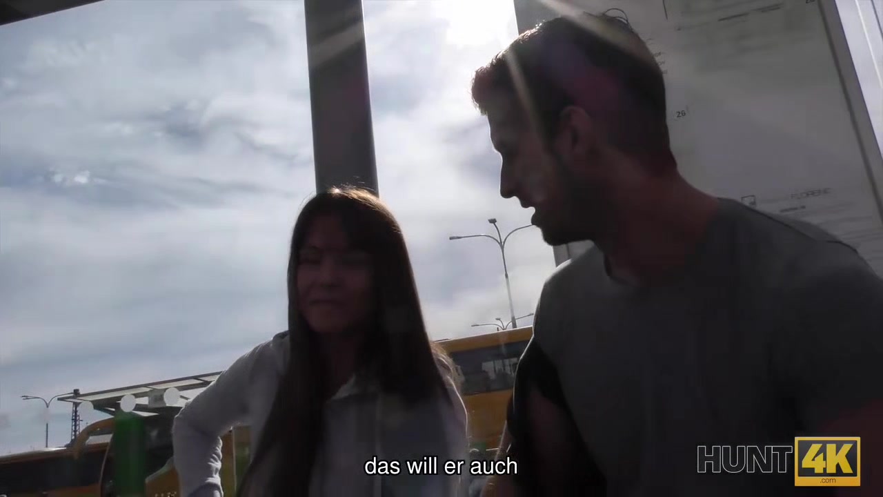 HUNT4K. Paar braucht Bargeld fur Motel, also warum Angella