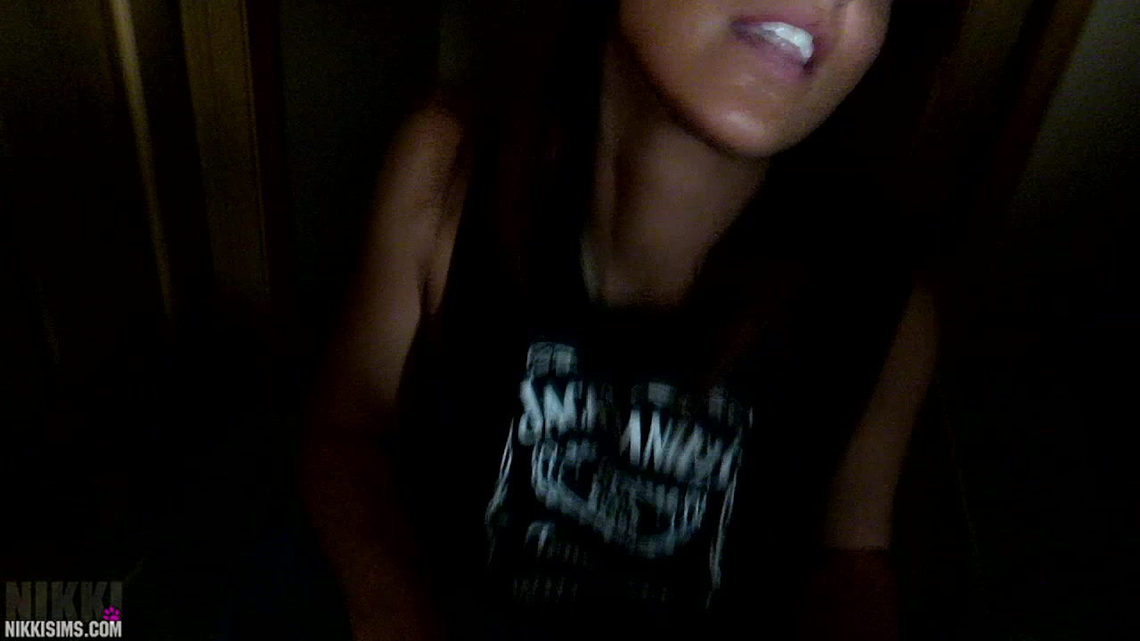 Nikki Lapdance Video