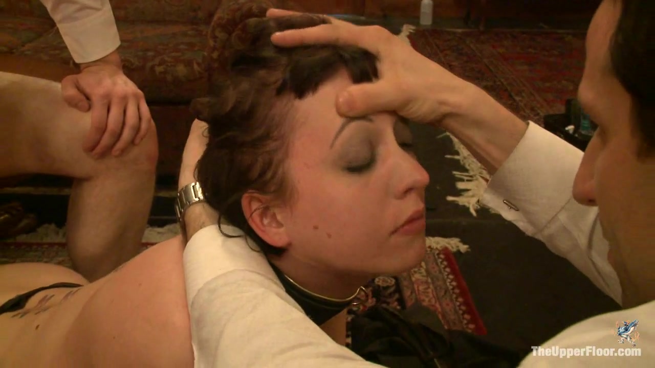 Cherry Torn Bella Rossi Wolf Hudson in Service Session: Wolf In The House - TheUpperFloor