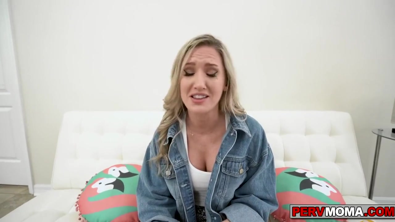 Reagan Lush - Dont Want Her Stepson To Leave Her Alone