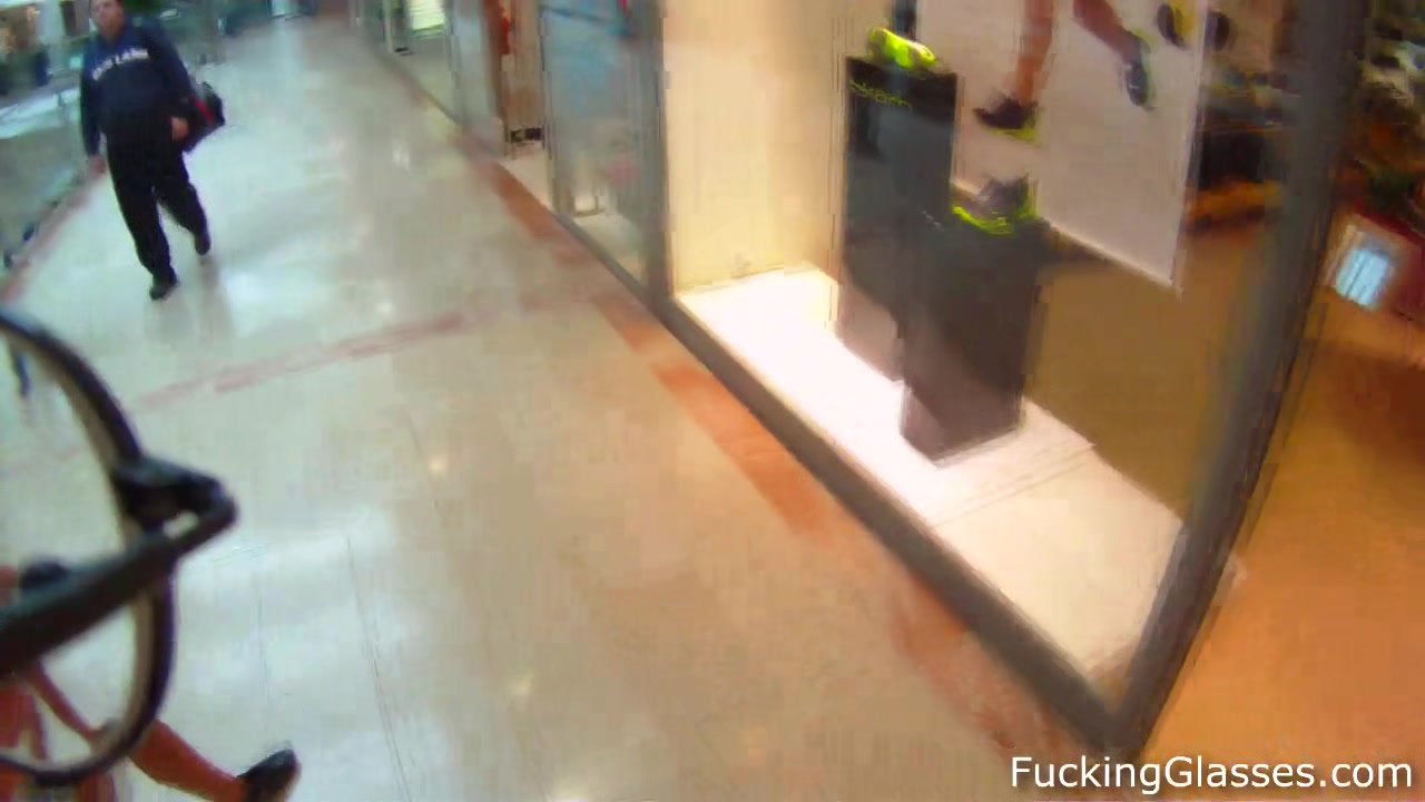 Fucking Glasses - Promesita - Sweet strawberry fuck in a WC