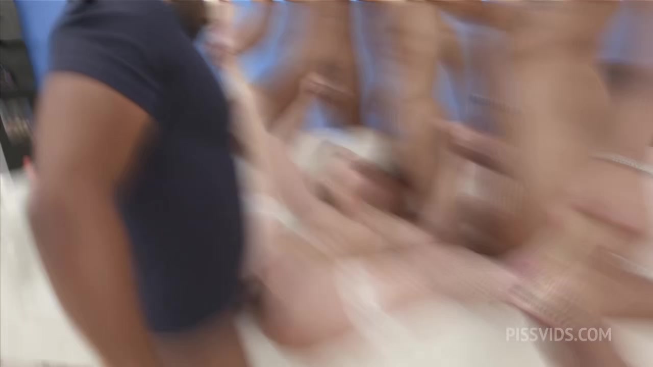 Waka Waka Blacks Are Coming Goes Wet Nathalie Kitten 5on1 BBC