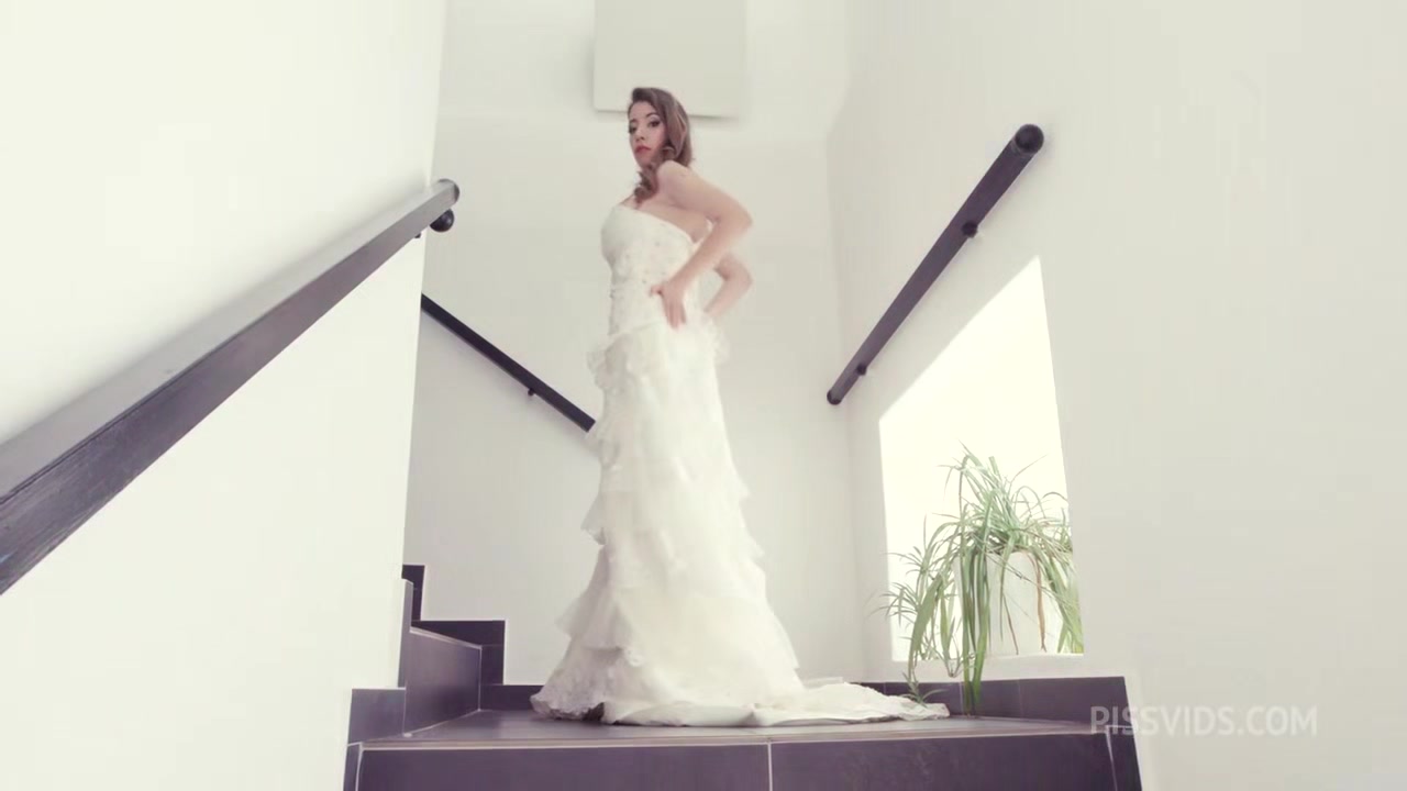 Slammed brides Goes Wet, Safira Yakkuza 5on1 BBC, ATM, Balls