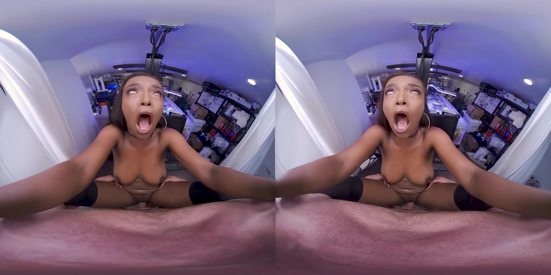 Daya Knight in My Little Green Secret VR Porn Video - VRBangers