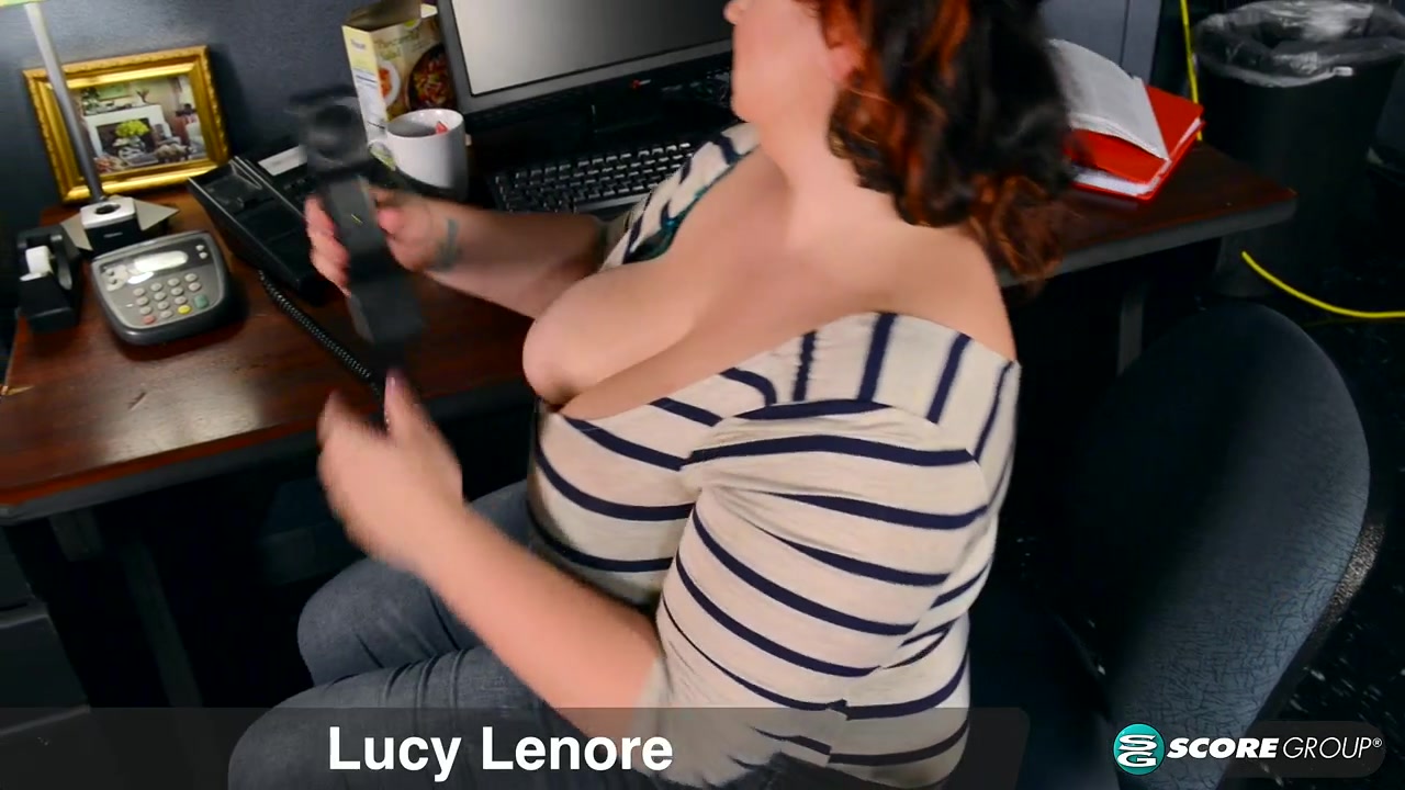Lucy Gets Juicy - XLGirls