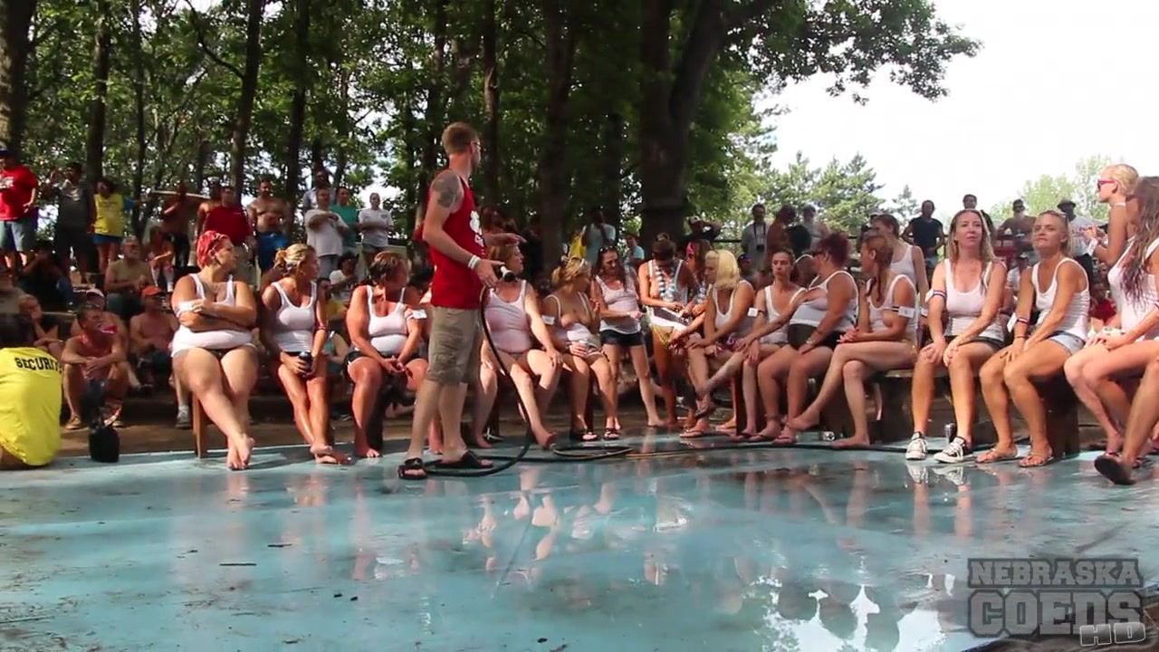 Amateur Wet Tshirt Contest At Nudes A Poppin 2015 Last Weekend - NebraskaCoeds