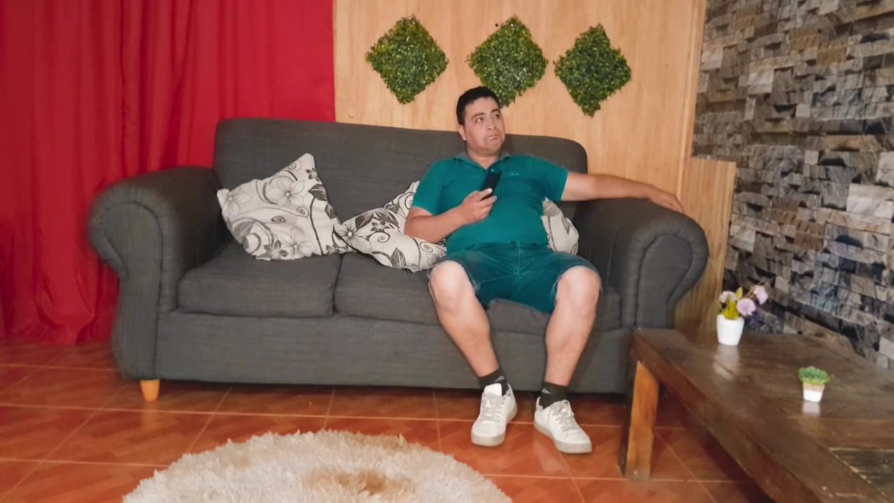 Stepson Has An Erection While Watching A Movie With His Stepmom