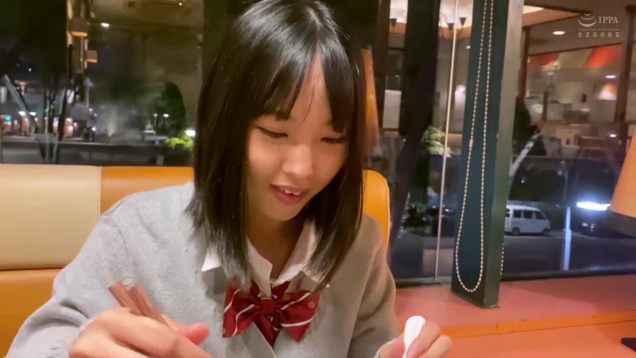 0001205_スレンダーの日本人女性がガン突きされる痙攣イキセックス