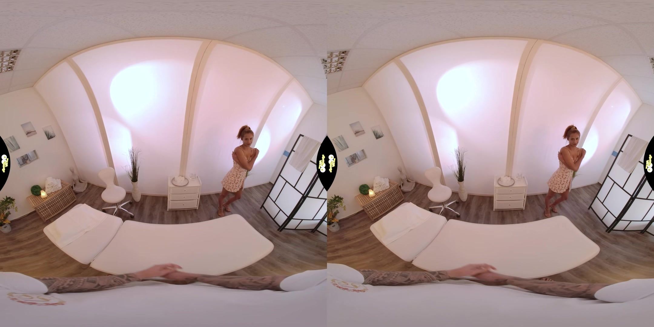 Massage with Bonus - SqueezeVR