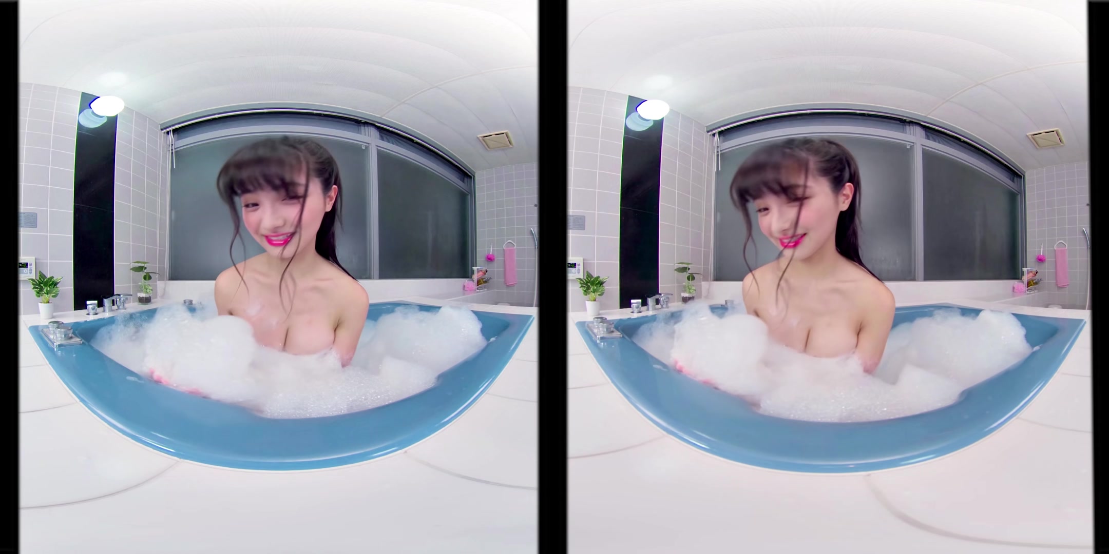 Saya Kataoka - Saya Bubble Bath Selfie & Massage - VRJapaneseidolsParty