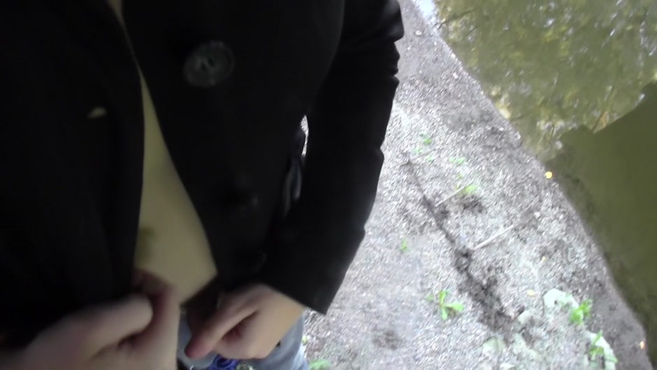 Watch my gf fucked in the open air through pantyhose hole